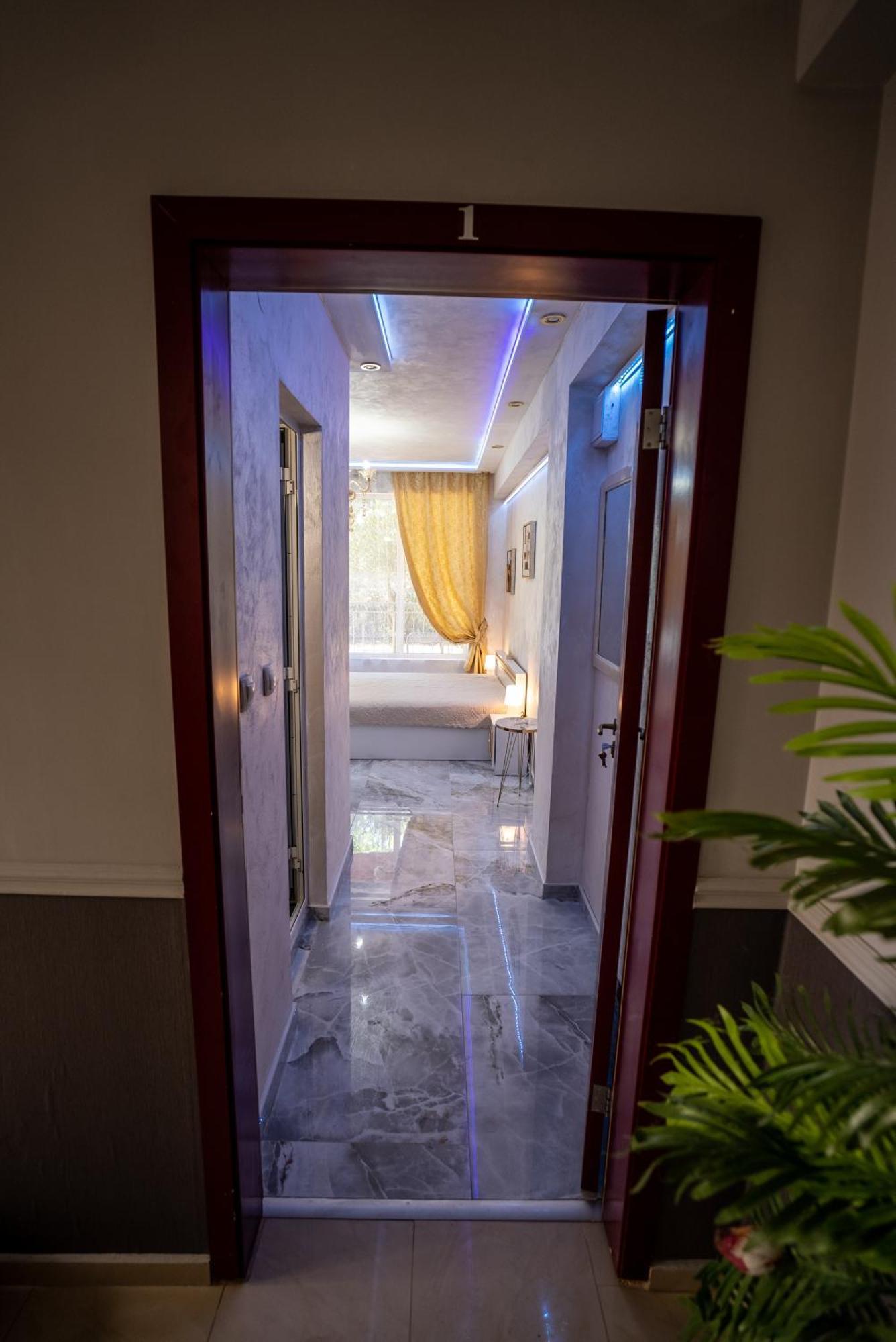 Ar Luxury Apartments Ravda Eksteriør billede